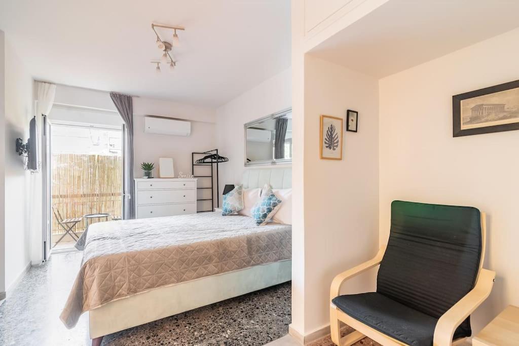 Chic Apt Near Acropolis - Avdi Square Athen Eksteriør billede